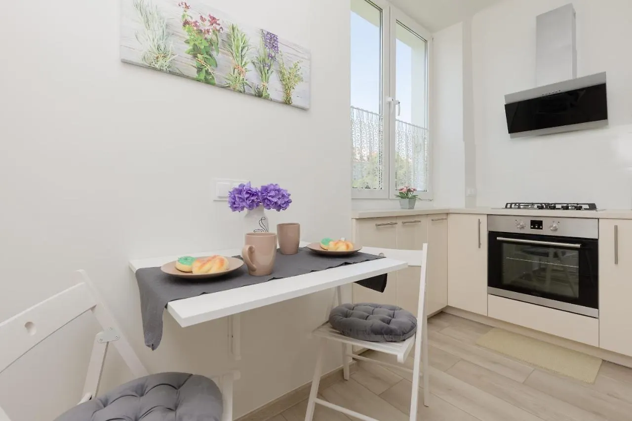 Raclawicka Cozy Studio Apartment By Noclegi Renters Varsóvia